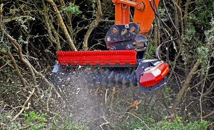 SEPPI M. introduces a new equipment for excavators weighing from 12 to 21 tons – the forestry mulcher head E20 direct!
