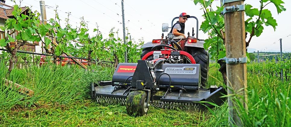 Broyeur SEPPI réversible pour les vergers et les vignobles APPLE vario avec lames et rotor très robustes fauche de l’herbe jusqu’à 1 cm Ø
