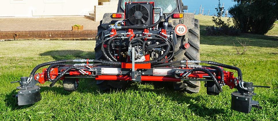 SEPPI PORT-X Zubehör für die Unterstock-Bodenpflege SEPPI PORT-X Geräteträger mit 3-Punkt-Anbau . Hiermit kommen die verschiedenen Module für die Unterstockplege auch ohne Mulchgerät zum Einsatz.