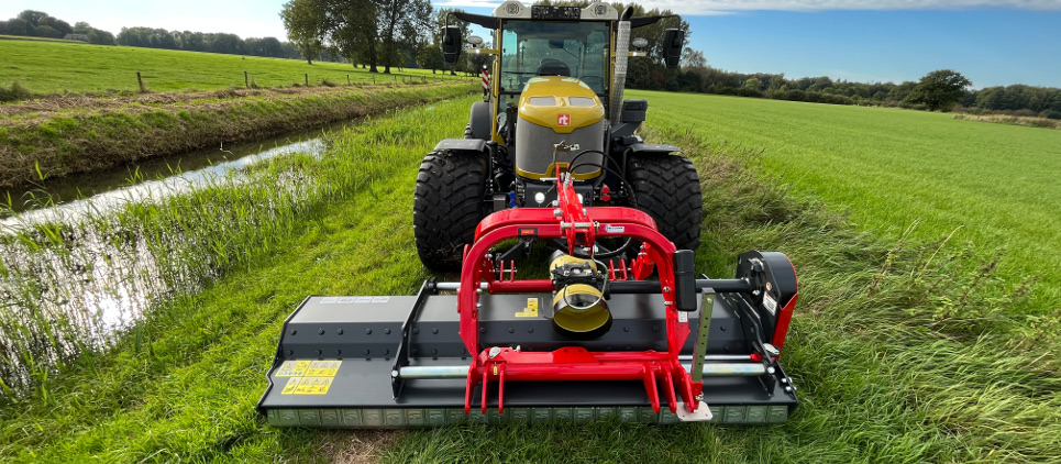 The mulcher classic with wide side displacement