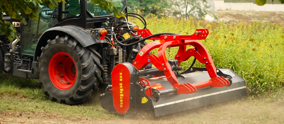 The mulcher classic with wide side displacement