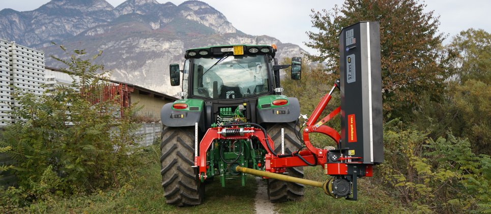 The mulcher classic with wide side displacement