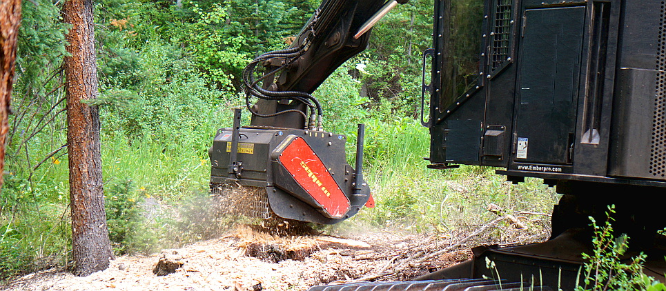 STAR-FC hyd Tills the soil in depth