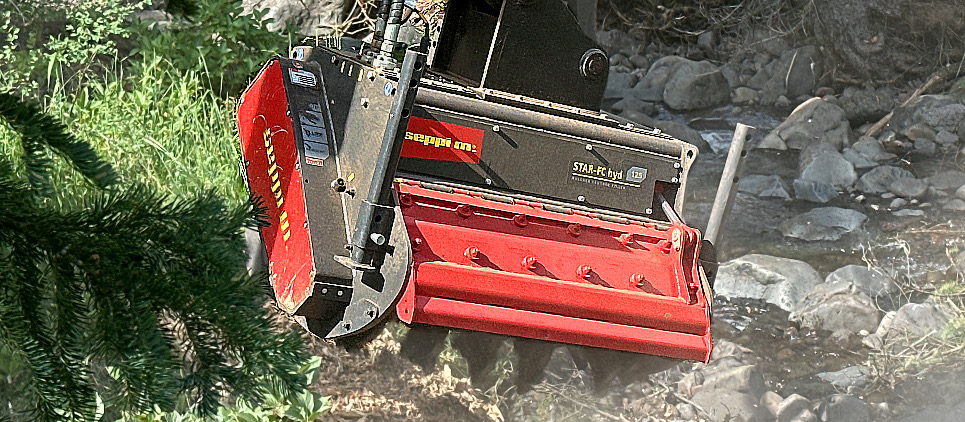 STAR-FC hyd Tills the soil in depth