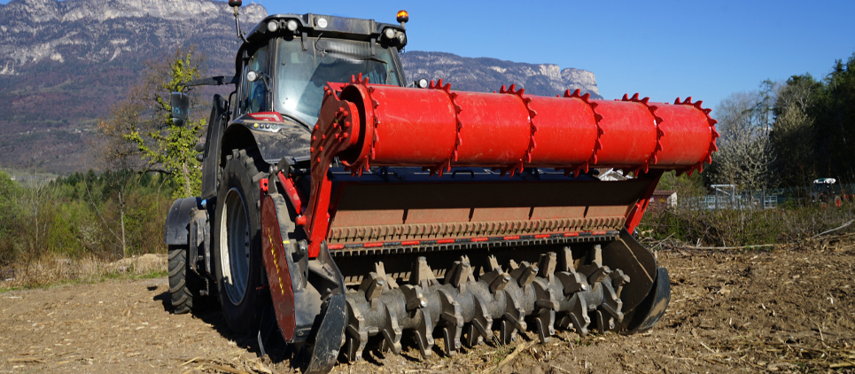 работа на глубине до 25 см и более..