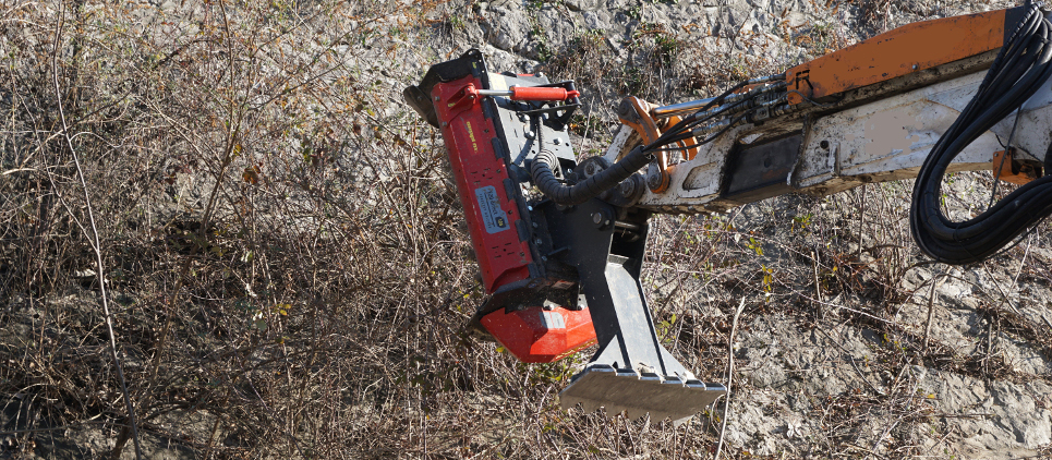 Strong mulcher - attachment for excavator
