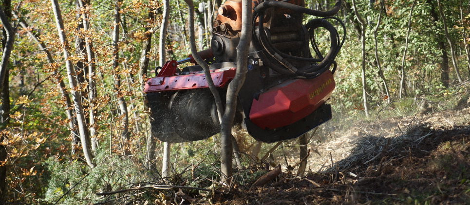 Strong mulcher - attachment for excavator