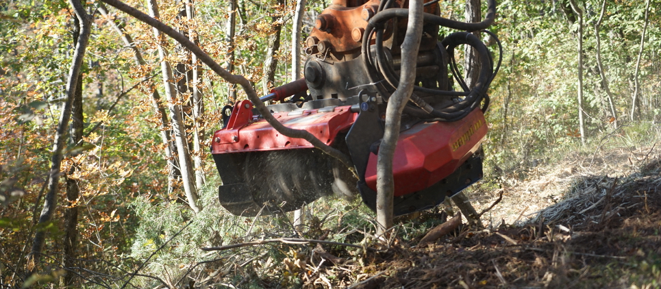 Strong mulcher - attachment for excavator
