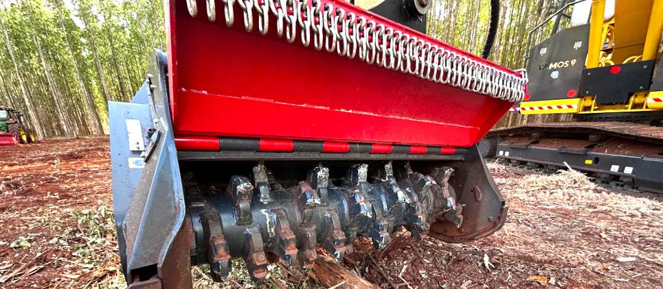 Strong mulcher - attachment for excavator