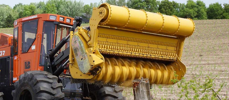 способна заглубляться в грунт на 40 см